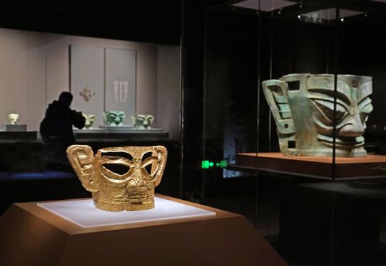 上海博物馆东馆启用　首展三星堆呈现璀璨古蜀文明
